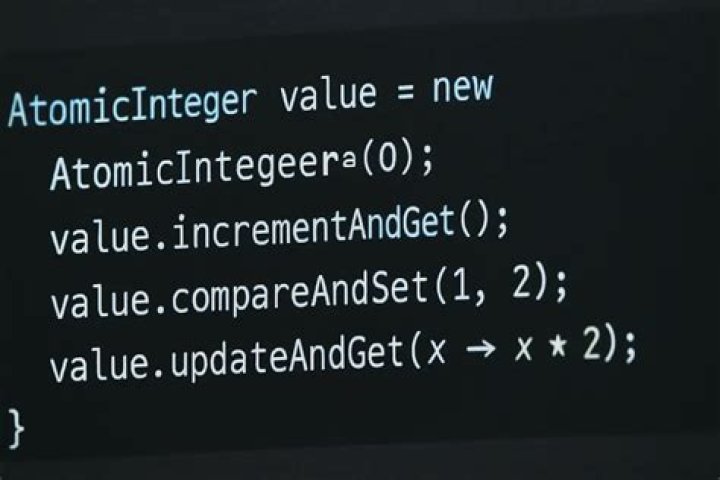 AtomicInteger lazySet vs. set