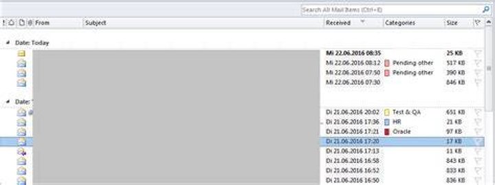 Gmail-label-like behavior for Outlook mail folder